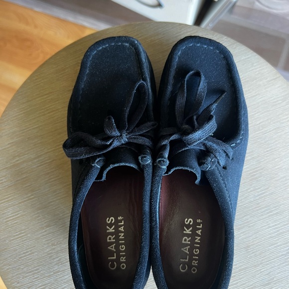 Clarks Men's Black Suede Loafers - Picture 5 of 6